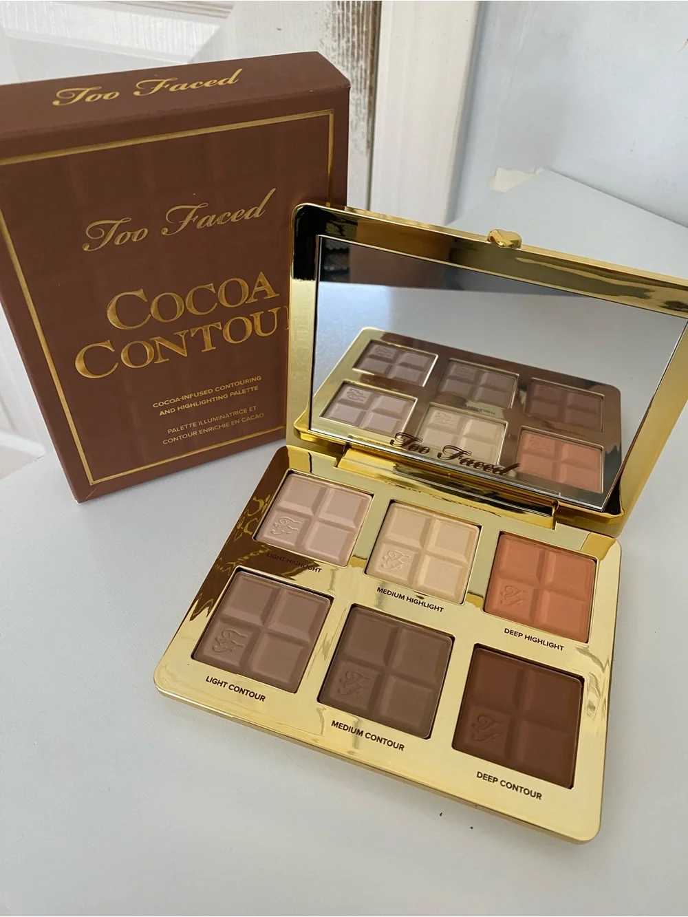 Too Faced Cocoa Contour Palette - NWT